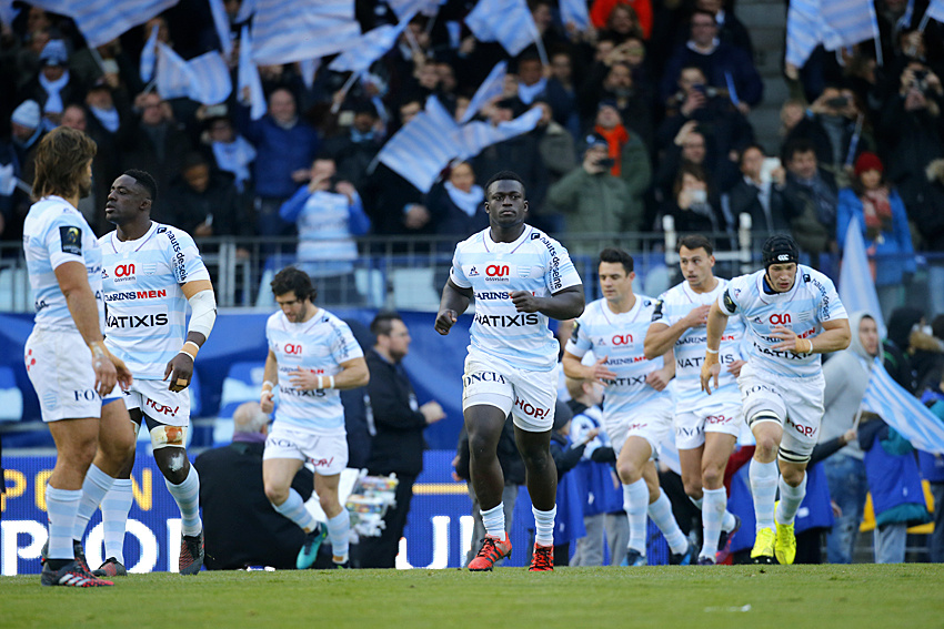 Arrivée des joueurs sur le terrain