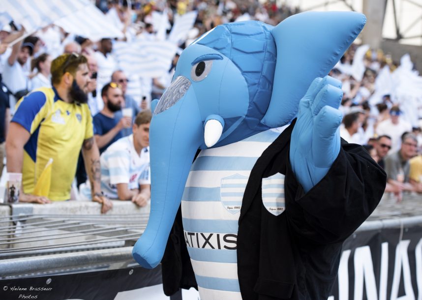 Belle fête dans les tribunes du stade Vélodrome de Marseille