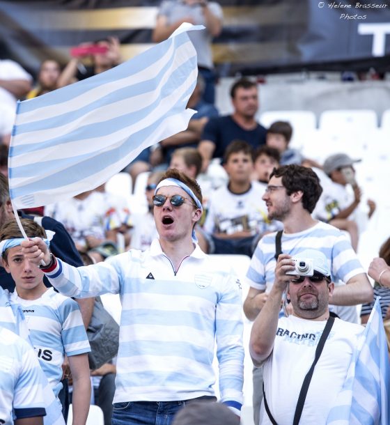 Belle fête dans les tribunes du stade Vélodrome de Marseille