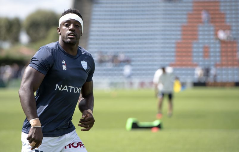 SUA vs R92 - Yannick Nyanga à l'echauffement