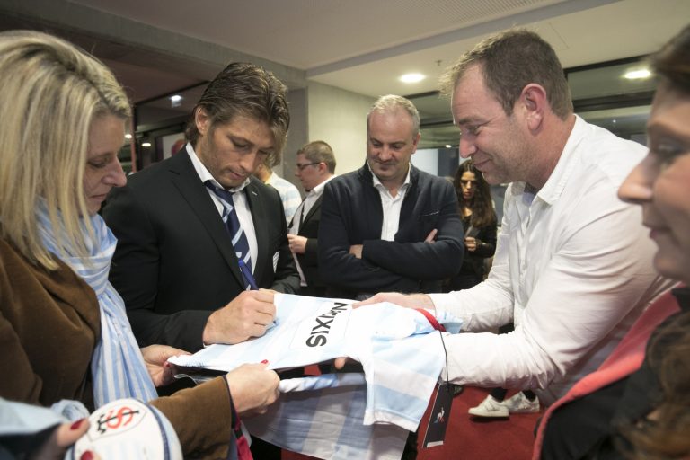 Partagez un souvenir avec les joueurs du Racing 92