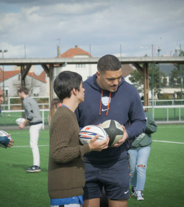 Racing Club de France Rugby x PERCE NEIGE : Les espoirs à la rencontre des jeunes en situation de handicap