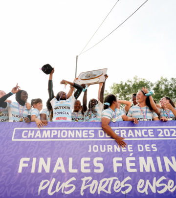 Les Féminines sacrées Championnes de France !
