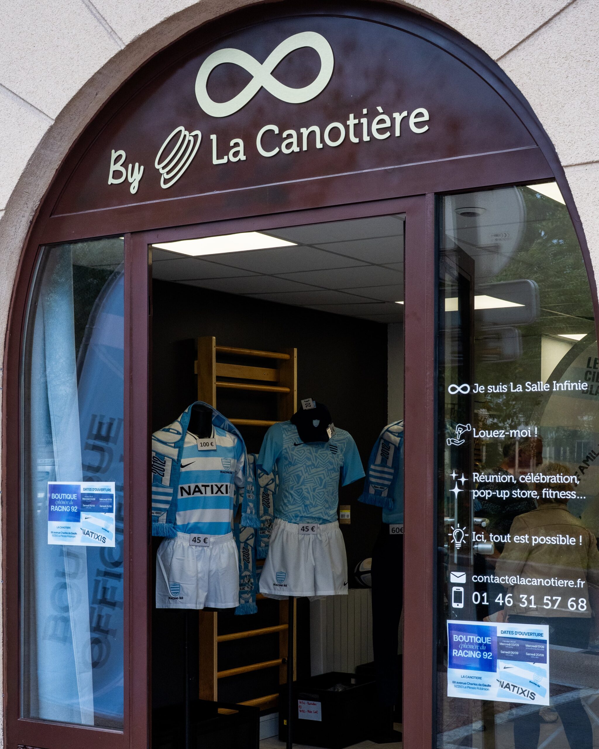 Boutique du Racing 92 au Plessis Robinson