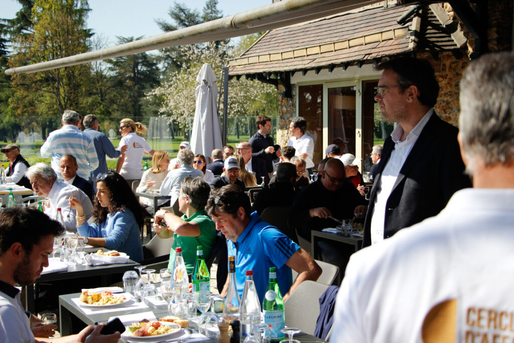 gold racing business club