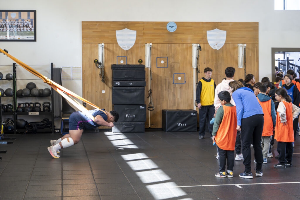 stage d’entraînement qui sera organisé par le Racing dans son centre d’entraînement du Plessis pour les collégiens qui ont participé au Trophée Rugby