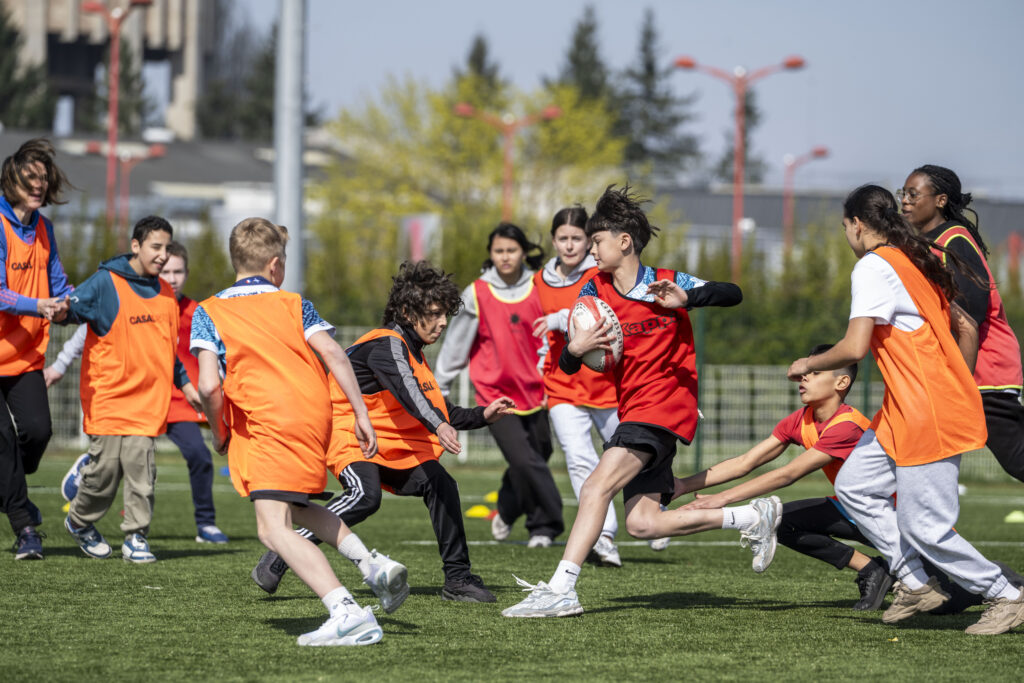 stage d’entraînement qui sera organisé par le Racing dans son centre d’entraînement du Plessis pour les collégiens qui ont participé au Trophée Rugby