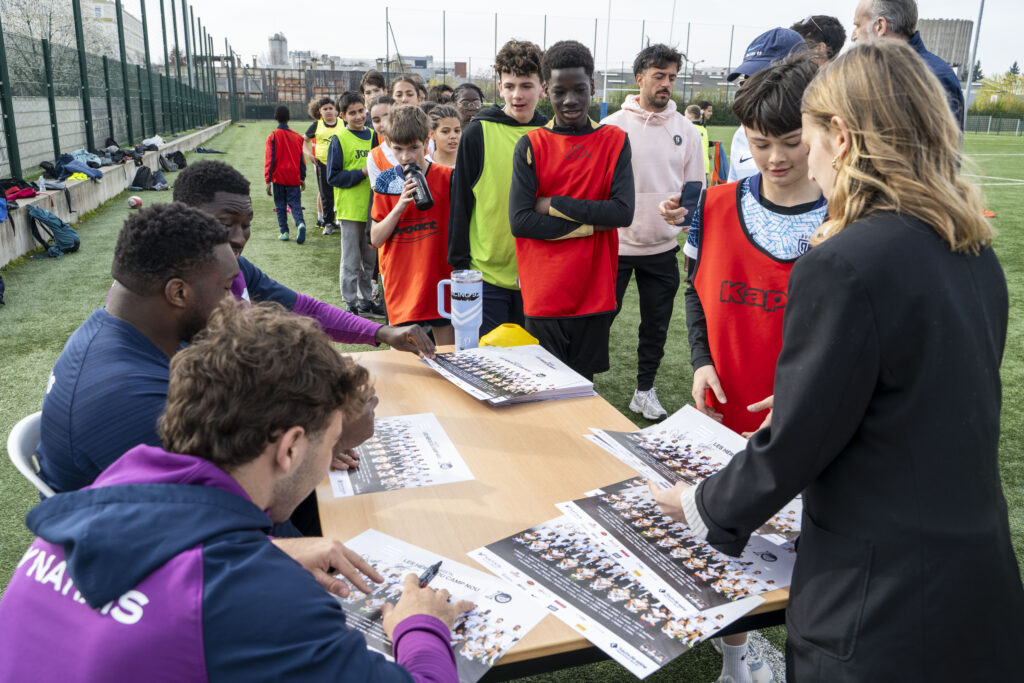 stage d’entraînement qui sera organisé par le Racing dans son centre d’entraînement du Plessis pour les collégiens qui ont participé au Trophée Rugby