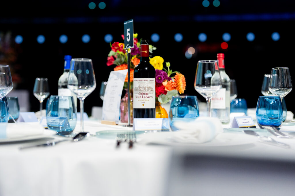 diner racing business club paris la défense arena racing 92